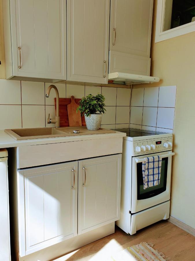 Sunny Apartment, 7 Min With Tram To The Old Town Reval Exterior foto