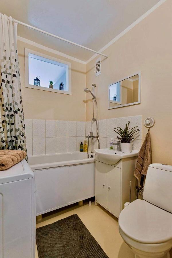 Sunny Apartment, 7 Min With Tram To The Old Town Reval Exterior foto