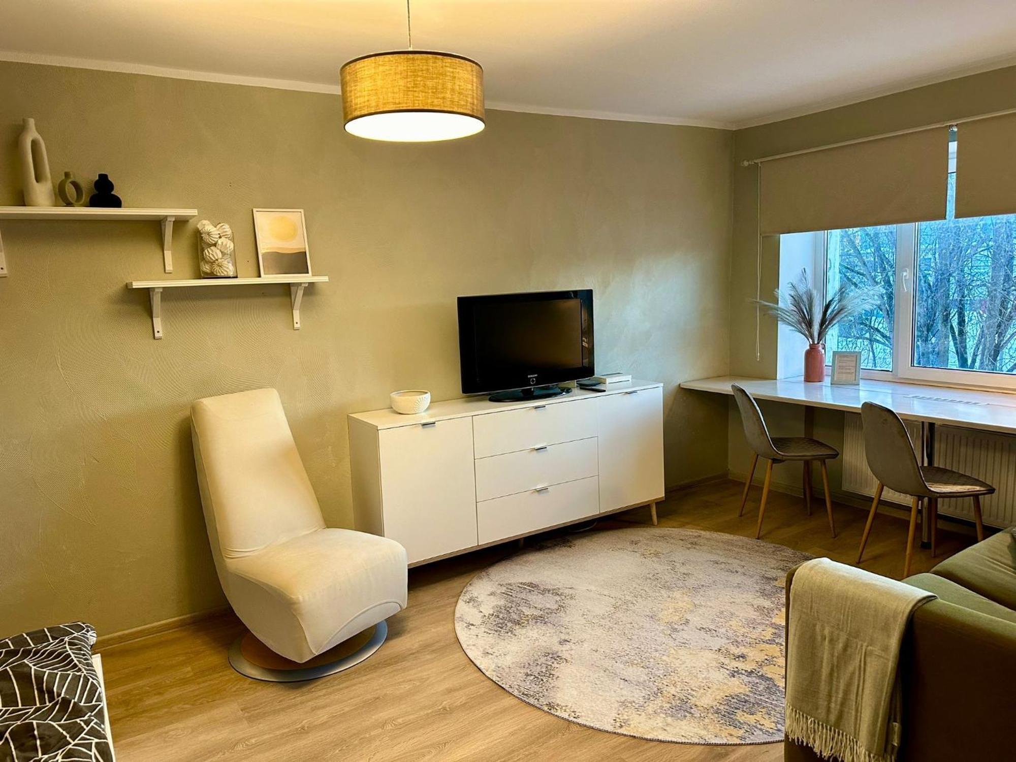 Sunny Apartment, 7 Min With Tram To The Old Town Reval Exterior foto