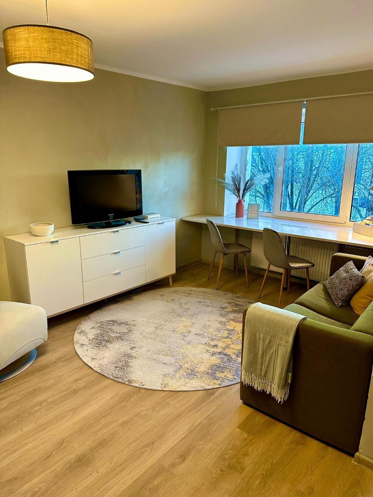 Sunny Apartment, 7 Min With Tram To The Old Town Reval Exterior foto